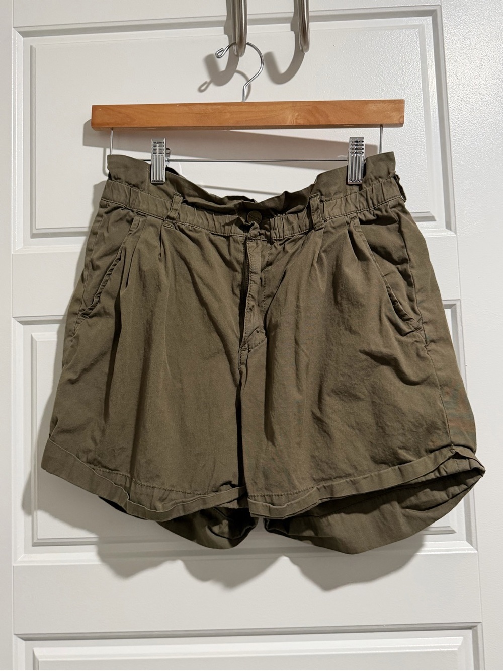 Sanctuary Olive High-Rise Paperbag Shorts